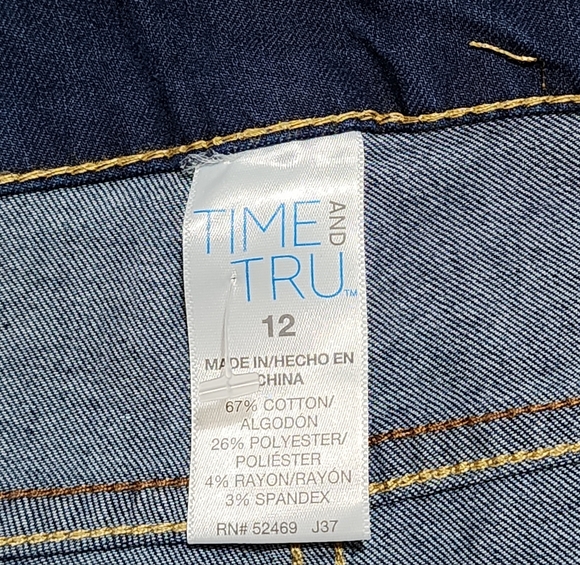 NWOT - Time and Tru Blue Jeans - Picture 5 of 6
